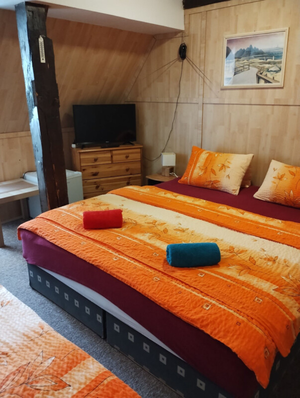 třílůžkový pokoj